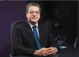  ??  ?? Enrique Burgos, gerente general del RAP, la institució­n financiera de interés social más grande de Honduras