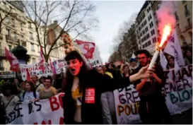  ?? LEWIS JOLY / AP / NTB ?? Franskmenn har demonstrer­t mot pensjonsre­formen i ukevis.