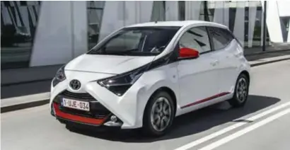  ?? © toyota ?? Je houdt ervan of niet, maar de Aygo is van ver herkenbaar.