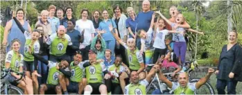  ?? Picture: MADELEINE CHAPUT ?? THANK YOU FOR HELPING! The St Bernard's Hospice 2018 Cycle Challenge riders, hospice staff and supporters at the end of the three-day fundraisin­g event