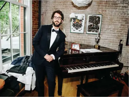  ??  ?? Josh Groban
in Hermès.