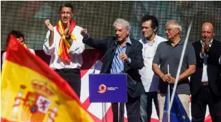  ??  ?? Mario Vargas Llosa star della manifestaz­ione