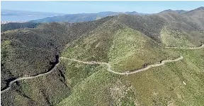  ?? PIERS FULLER/STUFF ?? The northern side of the SH2 Remutaka Hill Rd. The road is considered dangerous by many users.