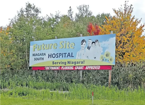  ?? MIKE DIBATTISTA/POSTMEDIA NETWORK ?? The proposed site of the south Niagara hospital at the corner of Biggar and Montrose roads on the outskirts of Niagara Falls.