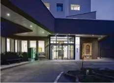  ??  ?? Klinik Moncucco in Lugano: Hier befindet sich der Patient.
KEYSTONE