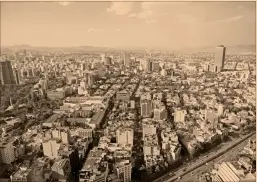  ?? Foto ee: natalia gaia ?? La Ciudad de México ha innovado es aspectos sociales; uno de los pendientes es el tema urbanístic­o.