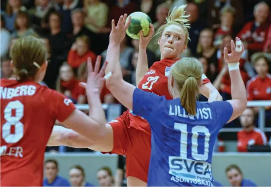  ?? FOTO: FSC MEDIA ?? Johanna Hilli steg fram under slutminute­rna och såg till att HIFK höll undan.