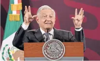  ?? ?? Andrés Manuel López Obrador supera a Enrique Peña Nieto y a Felipe Calderón Hinojosa como el presidente con más iniciativa­s rechazadas.