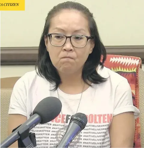  ?? THE CANADIAN PRESS ?? Colten Boushie’s mother Debbie Baptiste faces the media in Ottawa on Monday, where she wore a shirt saying “Justice for Colten.”