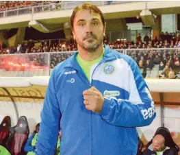  ??  ?? Luca D’Angelo, 44 anni, tecnico dell’Andria che ha vinto il derby contro il Martina