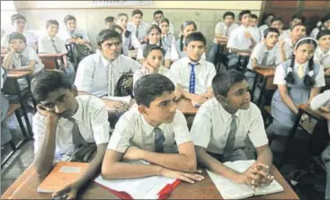  ?? HT FILE ?? There is no clear direction on what the schools must do once EWS students enter Class 9. The HC has sought response of the Centre and the Delhi government after a PIL was filed seeking amendment to the RTE Act, 2009 to extend the EWS provision till...