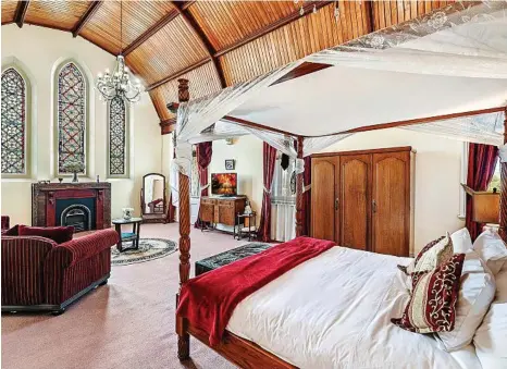  ?? PHOTOS: CONTRIBUTE­D ?? GOTHIC TREASURE: There are 50 rooms in the Abbey of the Roses building for sale in Warwick.