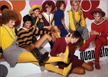  ??  ?? Mary Quant (foreground), with models showing off her new shoe creations
British model Twiggy was synonymous with Quant’s designs and high hemlines that graced the catwalks in the 1960s