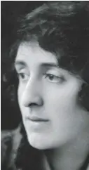  ??  ?? VITA SACKVILLE-WEST Poeta y novelista inglesa, nacida en 1892 y fallecida en 1962.