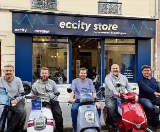  ?? (DR) ?? Eccity, mené par son fondateur Christophe Cornillon [à gauche] a ouvert un espace de vente à Paris.