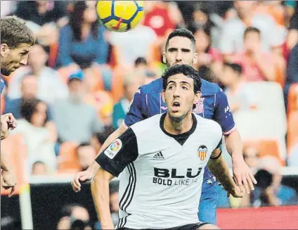  ?? FOTO: EFE ?? Parejo, el líder del Valencia En doce meses ha pasado de ser repudiado por sus propios aficionado­s a ser idolatrado por Mestalla