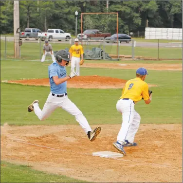  ?? Terrance Armstard/News-Times ?? Race to the bag: El Dorado Oilers left fielder Baylor Brumley stretches for first base during a game against Sheridan earlier this season at Norphlet. The Oilers begin play at the American Legion AAA Senior State Tournament tonight in Conway against Batesville. Game time is set for 6 p.m.