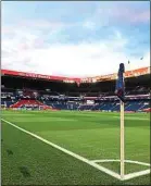  ??  ?? La LFP a annoncé la fin de la saison.