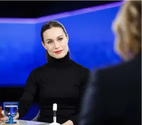  ?? FOTO: SEPPO SAMULI / LEHTIKUVA ?? ■
Statsminis­ter Sanna Marin var gäst i lördagens morgon-tv i Yles program Ykkösaamu, där hon bland annat fick svara på frågor om sin roll som kändis på sociala medier. Hon har över en miljon följare på Instagram.