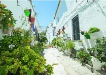  ??  ?? Calle Silla Vieja, en Vejer de la Frontera