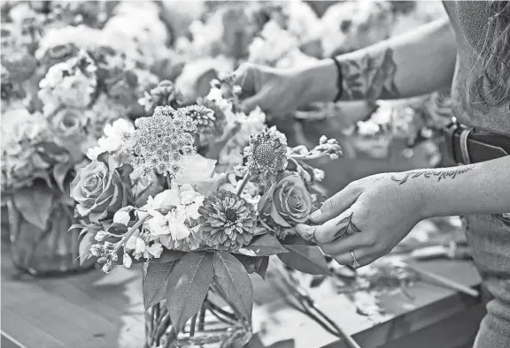  ?? CAROLINE BRODT/CAPE COD TIMES ?? People are making many new traditions these days while keeping the spirit of the wedding ceremony in place.