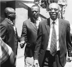  ?? Port-au-Prince. ?? Aristide (front) being welcomed by his supporters in — AFP photo