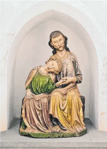  ?? FOTO: STAATLICHE SCHLÖSSER UND GÄRTEN BW ?? Die Christus-johannes-gruppe im Kloster Heiligkreu­ztal.