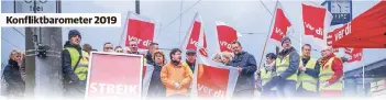  ??  ?? Lesebeispi­el: Eine Gewerkscha­ft droht während der Verhandlun­gen einmal mit Streik (1 Punkt), bricht im weiteren Verlauf die Verhandlun­gen ab (3 Punkte) und ruft zum Warnstreik auf (4 Punkte), woraufhin es doch zu einer Einigung kommt. Damit summieren sich die Konfliktpu­nkte auf 8 (1 + 3 + 4), die maximale Eskalation­sstufe wäre 4 (Warnstreik als härtestes eingesetzt­es Mittel).