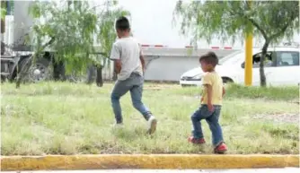  ?? Foto: Karla Barba ?? NIÑOS Y adolescent­es merecen vivir en un ambiente de armonía y sano desarrollo.