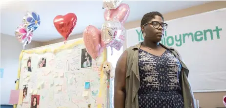  ??  ?? Sharonda Clay, educationa­l coordinato­r at the Chicago House- run building where Alexis Stubbs lived, praised the 12- year- old’s strength and character.