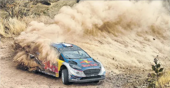  ?? FOTO: JORDI RIEROLA ?? Sébastien Ogier no está dispuesto a volver a sufrir en 2018 como lo hizo en 2017 y para enfrentars­e a equipos oficiales como Hyundai, Citroën y Toyota, presionó para que Ford aumentara su apoyo a M-Sport el próximo año