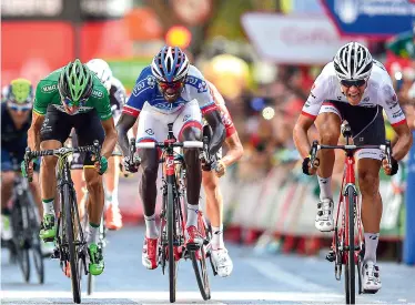  ??  ?? Kévin achieves one of his greatest results, third in stage 8 of the 2015 Vuelta a España