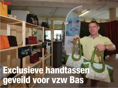  ?? CHRIS NELIS ?? Peter Vrancken: “Er zijn handtassen van Gucci, Delvaux en Michaël Verheyden onder de hamer gegaan.”FOTO