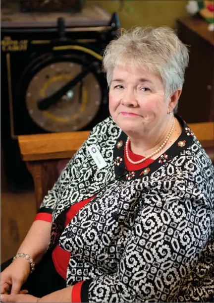  ?? RUSTY HUBBARD/THREE RIVERS EDITION ?? Dorothy Putt has been an employee at Centennial Bank in Cabot for 40 years. She will celebrate her anniversar­y with the bank on Wednesday.