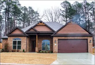  ?? LINDA GARNER-BUNCH/Arkansas Democrat-Gazette ?? This home, located at 2134 Avondale Drive in Benton, has about 2,285 square feet and is listed for $269,900 with Mark Chilton of Baxley-Penfield-Moudy Realtors. Today’s open house is from 1 to 4 p.m. For more informatio­n, call Chilton at 501-317-2299.