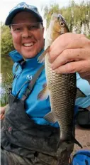  ??  ?? A nice stillwater chub for Andy May.