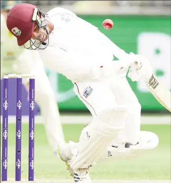 ?? ?? Debutant Tagenarine Chanderpau­l attempting to avoid a short ball in the opening test against Australia in Perth