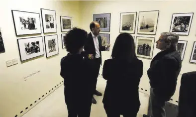  ?? FOTOS: JAIME GALINDO ?? ‘La Cofradía de la Luz. 100 años de la Real Sociedad Fotográfic­a de Zaragoza’ se podrá visitar hasta el 2 de julio.