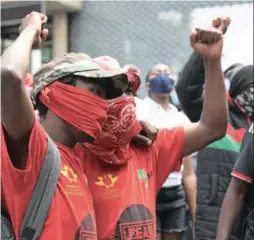  ?? Gallo Images/Fani Mahuntsi ?? Up in arms: Students protest over financial exclusion at Wits University