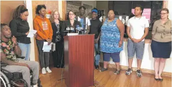  ?? SYD STONE/SUN-TIMES ?? Sharlyn Grace, executive director of the Chicago Community Bond Fund, speaks at a news conference Monday calling for the dismantlin­g of the Gun Offender Dashboard.