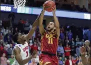  ?? TONY GUTIERREZ — ASSOCIATED PRESS ?? USC’s Jordan McLaughlin goes up for a shot over SMU’s Sterling Brown during first-round East Region game in Tulsa, Okla.