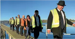  ??  ?? ABOVE: Minister Shane Jones inspects the area of Dunedin’s waterfront redevelopm­ent. BELOW: An image of the proposed developmen­t.