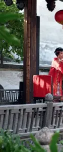  ?? ?? Actresses perform Shaoxing Opera in Fuzhou, Fujian Province, in January 2023