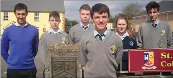  ??  ?? Art O’Mahony of St. Patrick’s Secondary School, Castleisla­nd with fellow student council members following his election to the Irish Second-Level Students’ Union. With Art are: Pa McCarthy, teacher; Lorcan Hickey, David Lynch, Eimear Horgan and Michael...