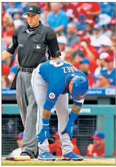  ?? Corey Sipkin; AP; Bill Kostroun ?? IT’S ON THEM: Javier Baez and Francisco Lindor (inset) are two of the latest Mets to go down with injuries, with acting GM Zach Scott (top right) putting the responsibi­lity on the players rather than the team’s conditioni­ng staff.