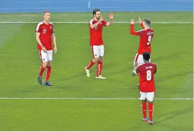  ??  ?? Janko, Harnik, Sabitzer und Alaba spielten geordneter, als es der Jubel nach dem zweiten Treffer gegen Moldau vermuten lässt.