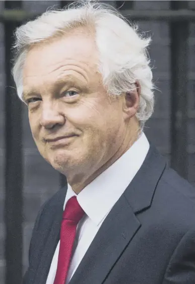  ??  ?? 0 David Davis returns to Brussels for more Brexit talks today. Kei Starmer, right, has said Labour would support remaining in the EU single market and customs union for up to four years