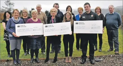  ??  ?? Members of Laura Campbell’s family and fundraisin­g team present their cheques totalling £21,200. Left to right, Bel Cameron, Gail Cameron, Anne McFadyen, Royal Hospital for Children clinical nurse Jane Belmore, Archie Cameron, Joyce Brown of CLIC...