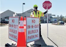  ?? Hyoung Chang, The Denver Post ?? No-parking signs are displayed near the restaurant.