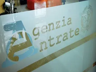  ??  ?? Nella palude Nuovo personale per garantire le funzioni assegnate, migliorand­o, se possibile, il contrasto all’evasione: la richiesta delle agenzie del fisco